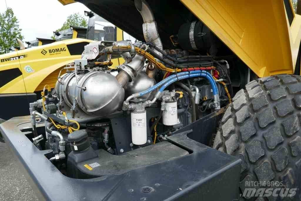 Bomag BW 213 DH-5 Compattatori da suolo