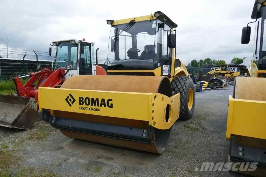 Bomag BW 213 DH-5 Compattatori da suolo