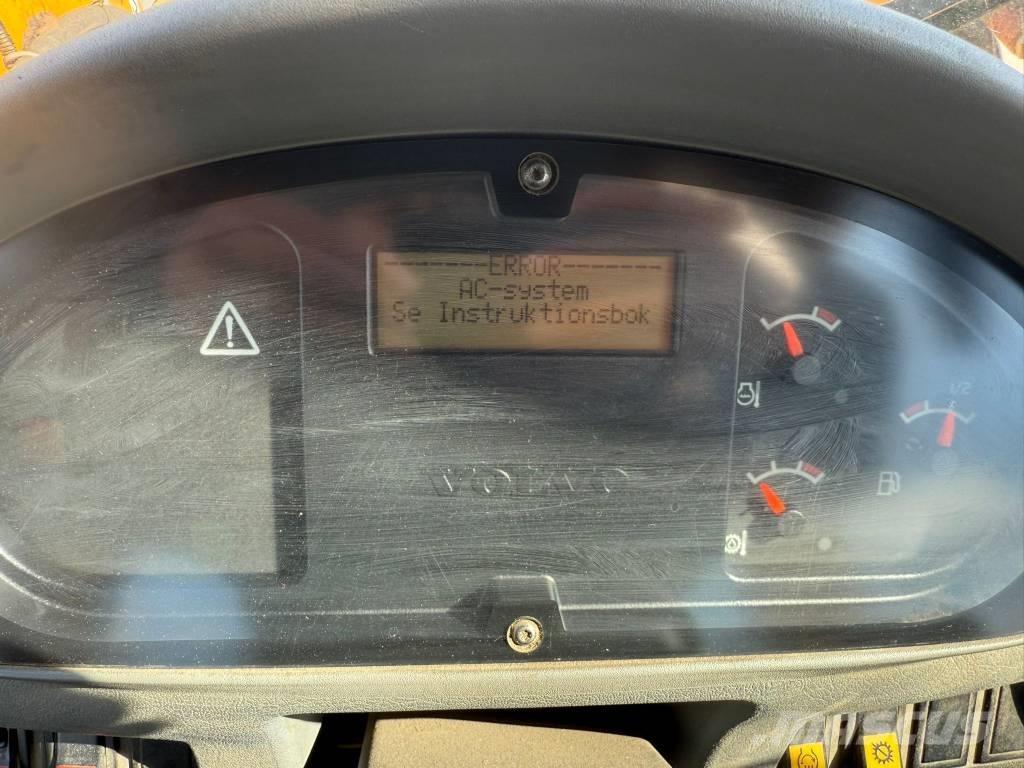 Volvo L 70 E Pale gommate