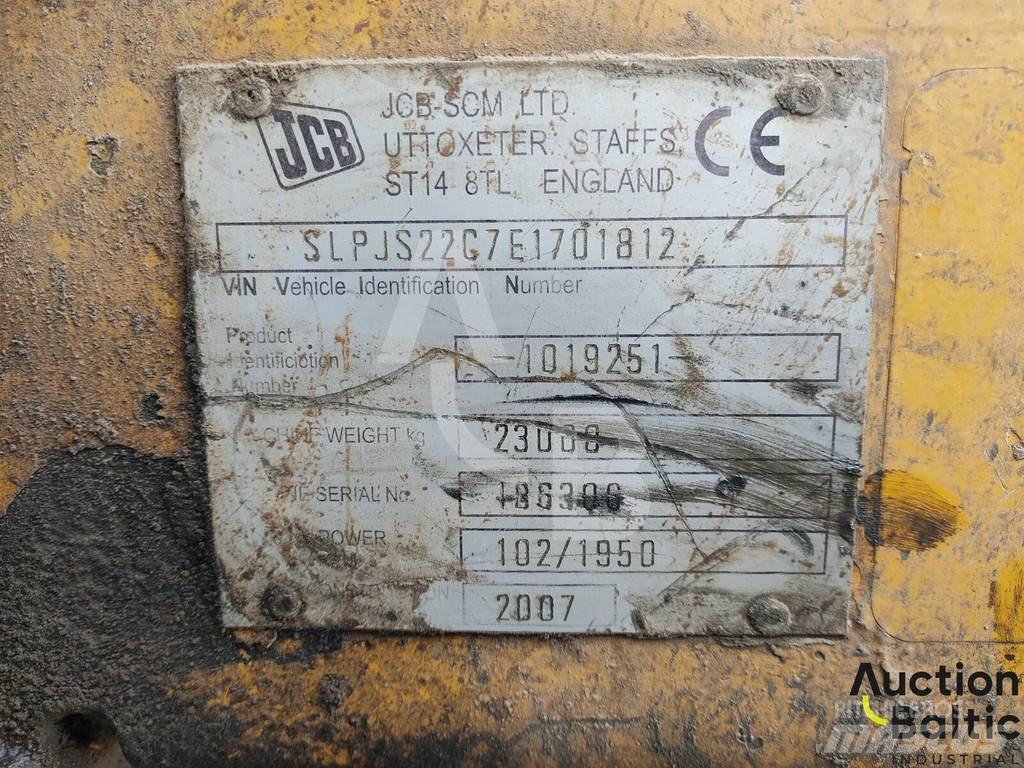 JCB JS 220 LC Escavatori cingolati