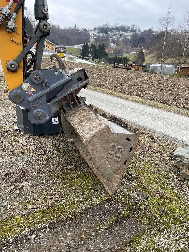Liebherr A 916 Escavatori gommati