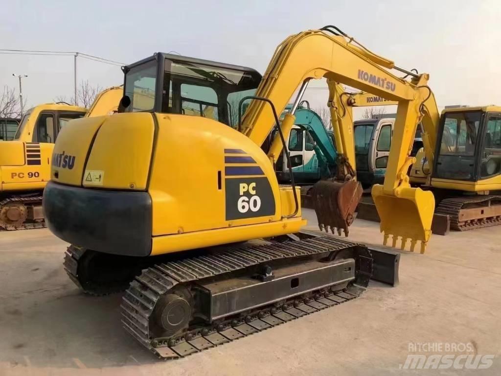 Komatsu PC60-8 Miniescavatori