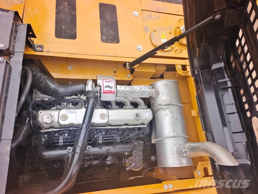 Sany SY 215 C Escavatori cingolati