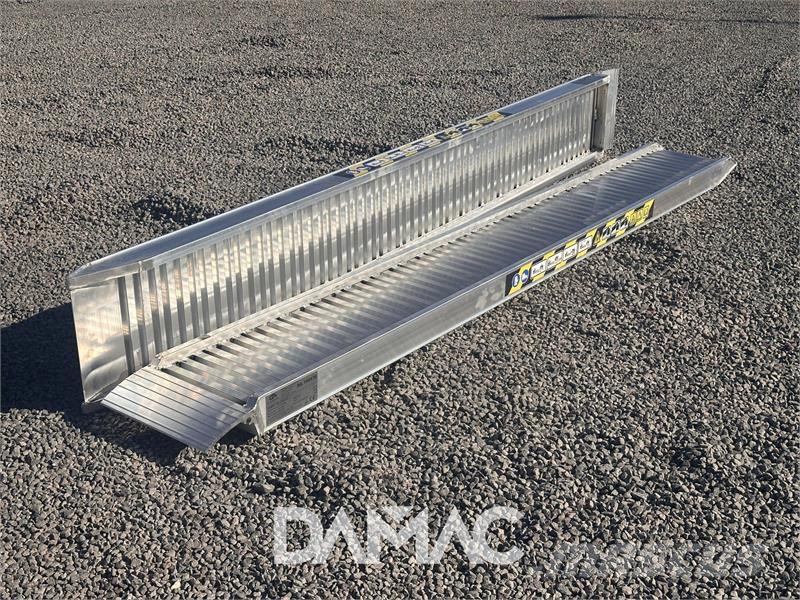  DAMAC RA.100X30 Costruzioni - Altro