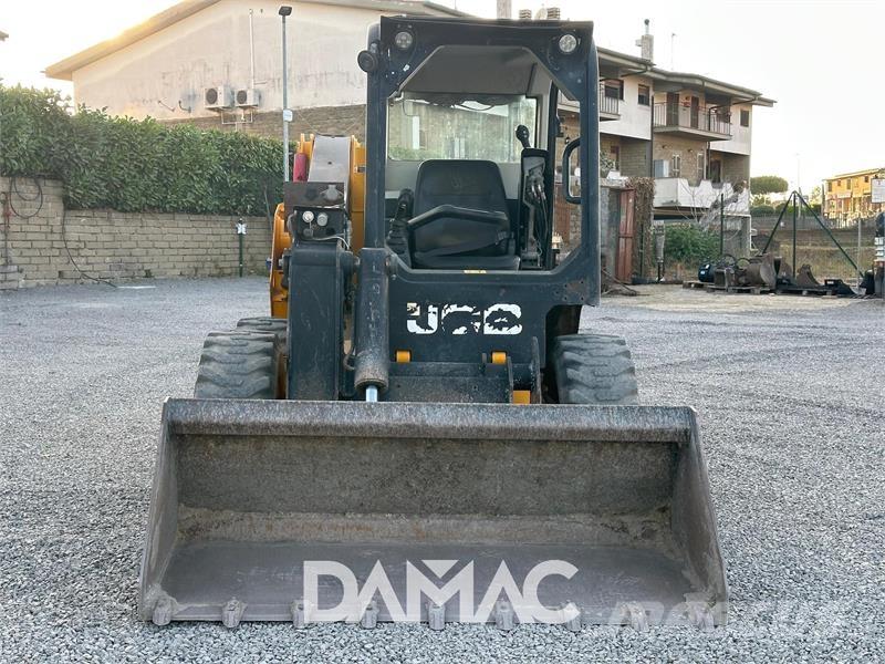JCB 225 Mini Pale Gommate