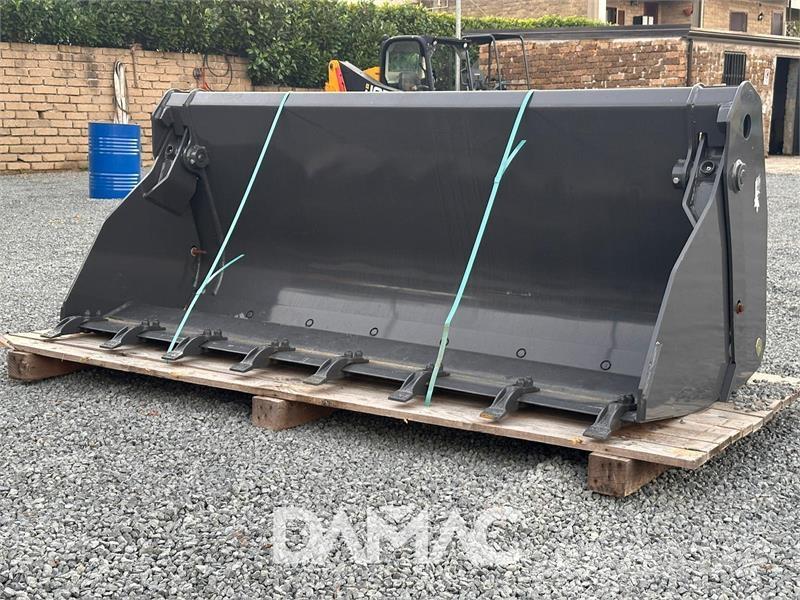 New Holland 220 Benne