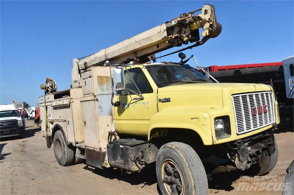 Altec D842ATR Autocarro per perforatrice mobile