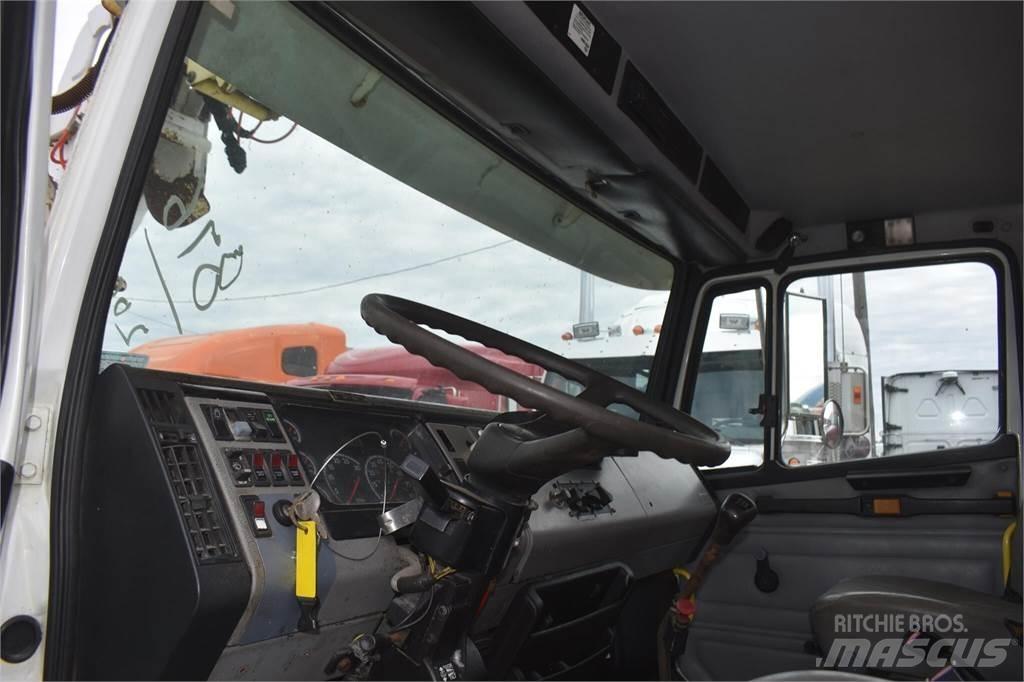 Altec D945TR Autocarro per perforatrice mobile