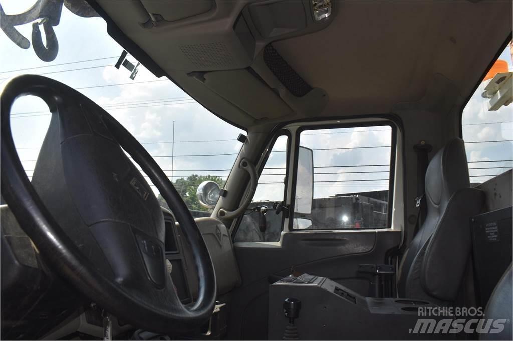 Altec DM45 Autocarro per perforatrice mobile