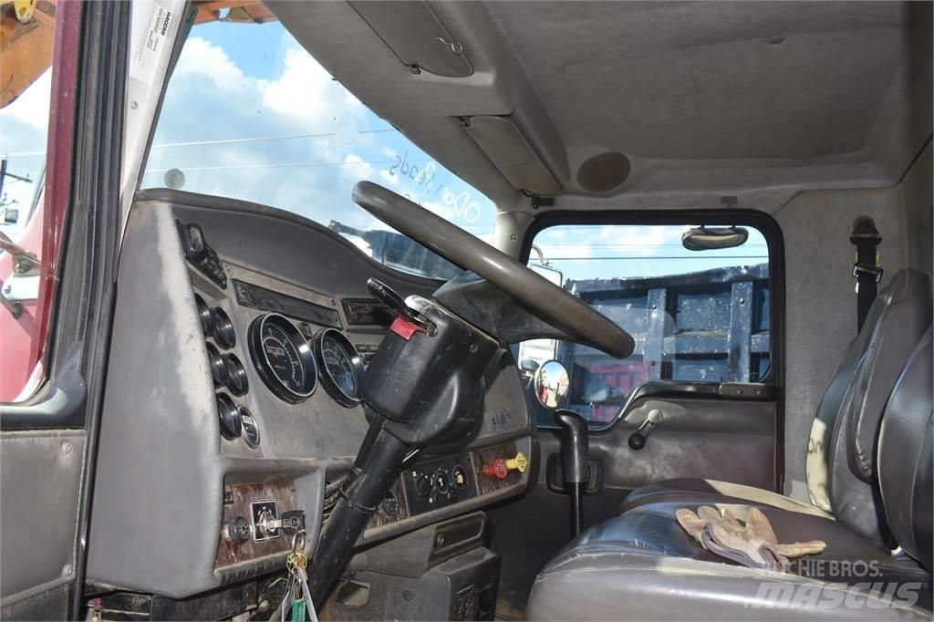 Altec DM47T Autocarro per perforatrice mobile
