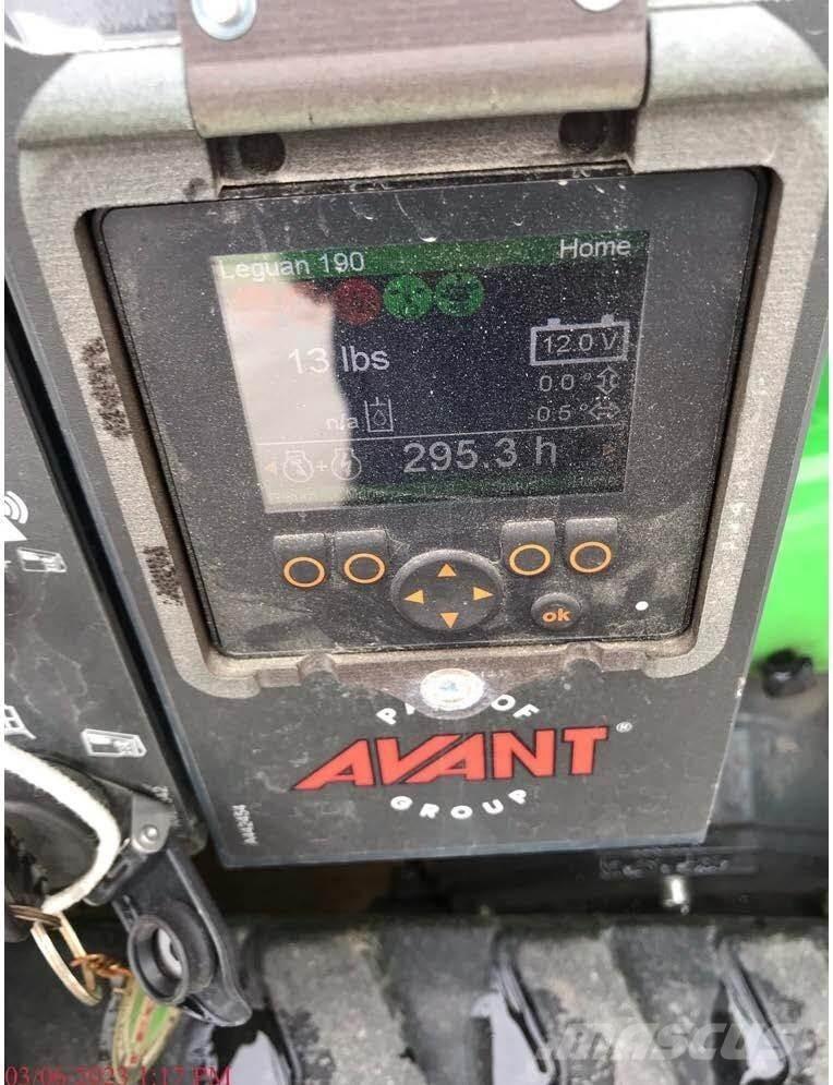 Avant LEGUAN 190 Piattaforme a braccio articolato