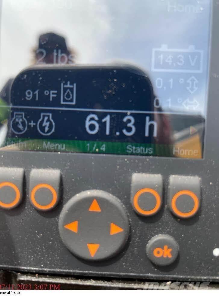 Avant LEGUAN 190 Piattaforme a braccio articolato
