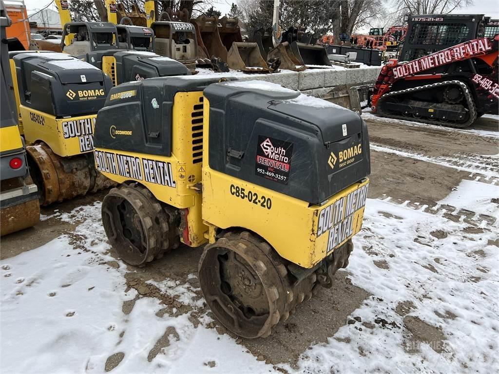 Bomag BMP8500 Rulli trainati vibranti