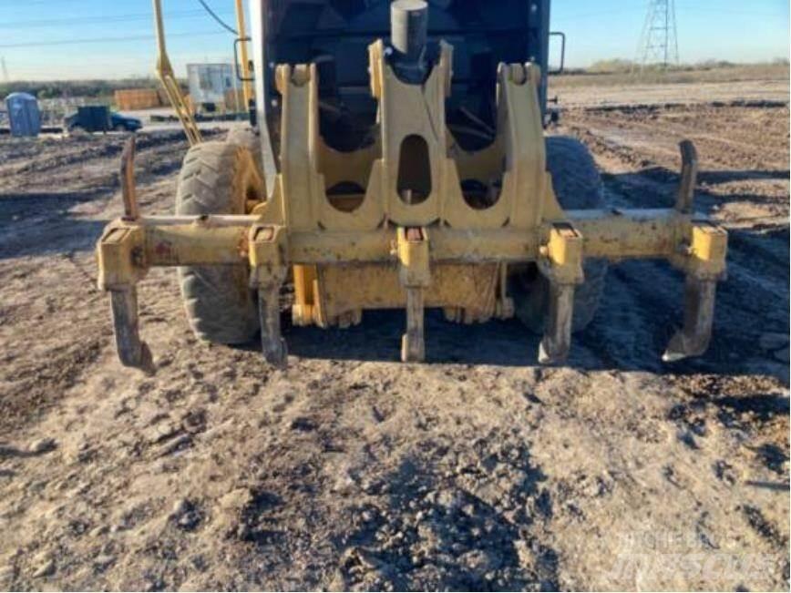 CAT 140M2 Motorgraders
