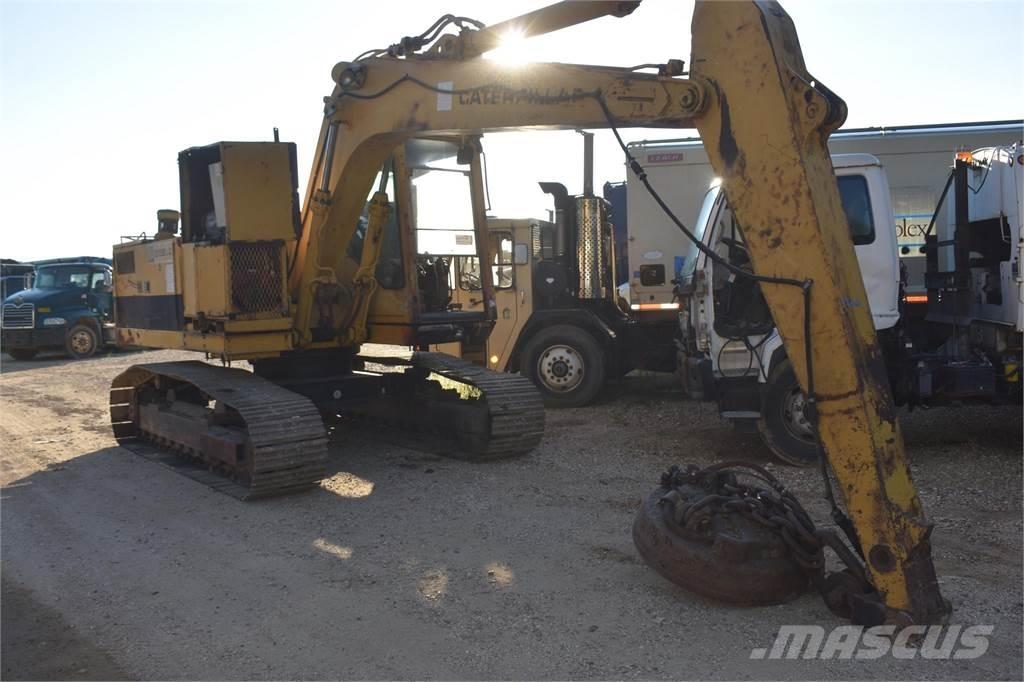 CAT 215B LC Escavatori cingolati