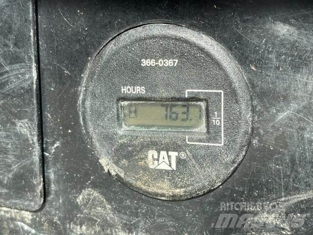 CAT 307E2 Escavatori cingolati
