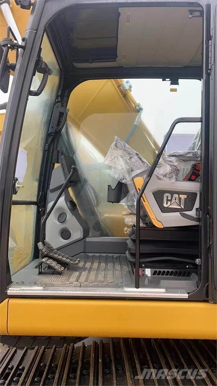 CAT 320 Escavatori cingolati