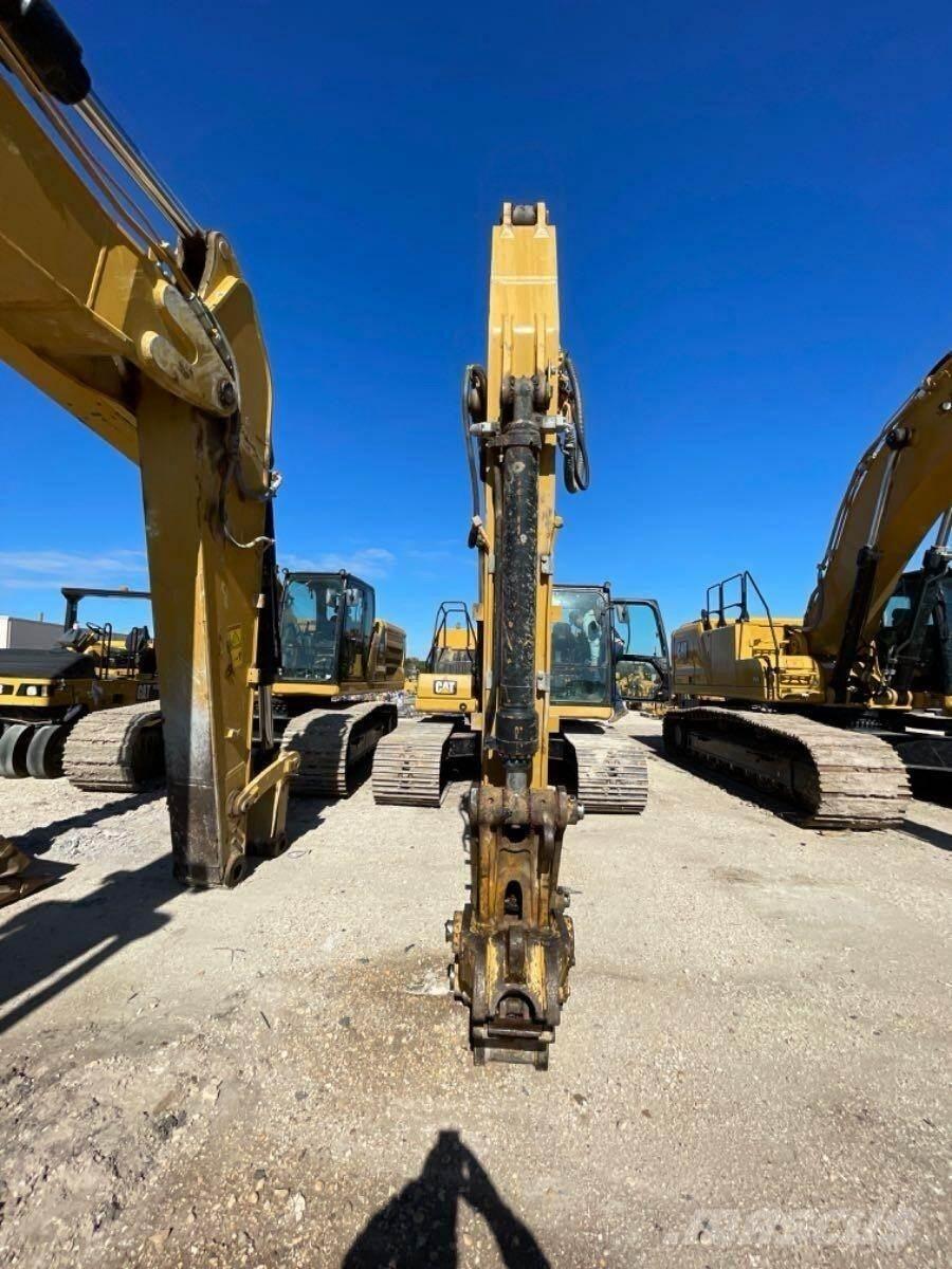 CAT 320 Escavatori cingolati