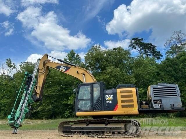 CAT 320EL Perforatrici di superficie