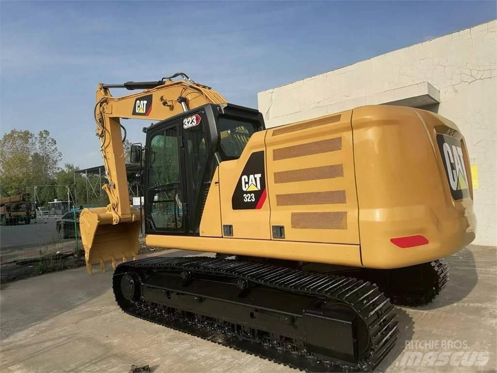 CAT 323 Escavatori cingolati