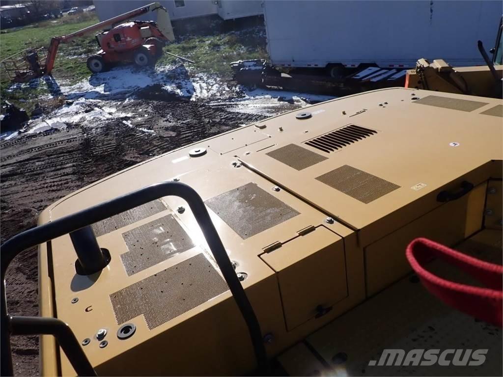 CAT 330 Escavatori cingolati