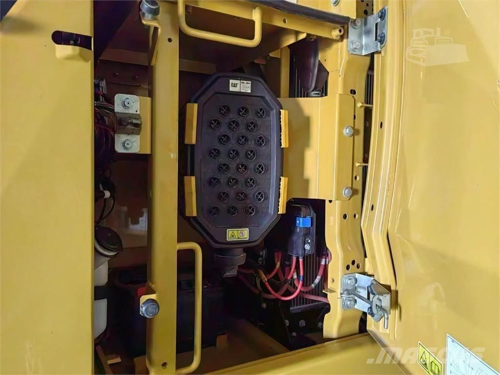 CAT 330 Escavatori cingolati