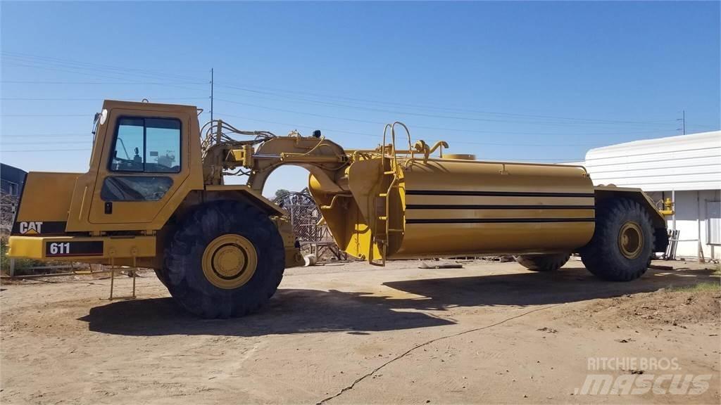 CAT 611 Rimorchi cisterna