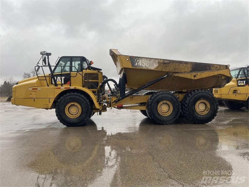 CAT 745C Dumpers articolati