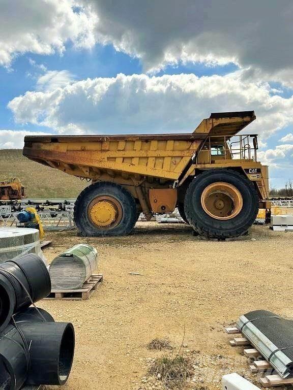 CAT 777B Dumpers articolati