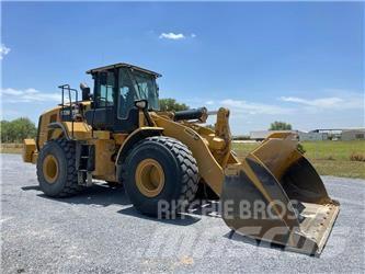 CAT 972M Pale gommate