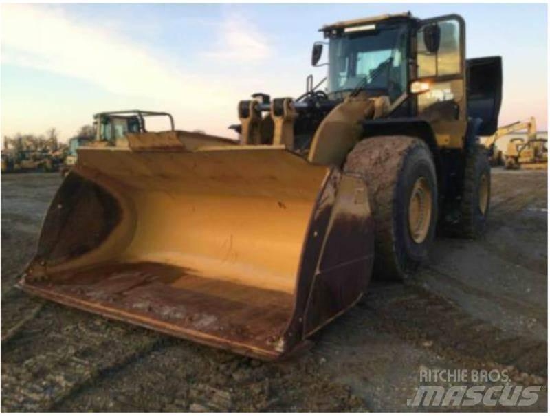 CAT 980M Pale gommate