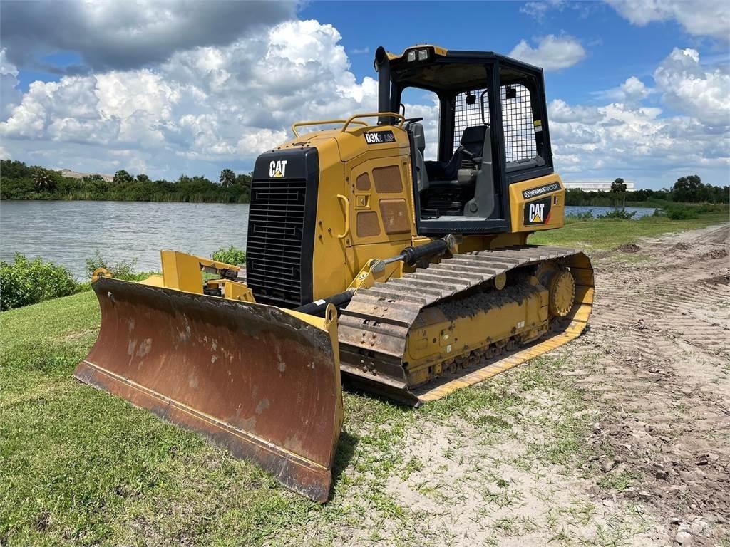 CAT D3K2 LGP Dozer cingolati