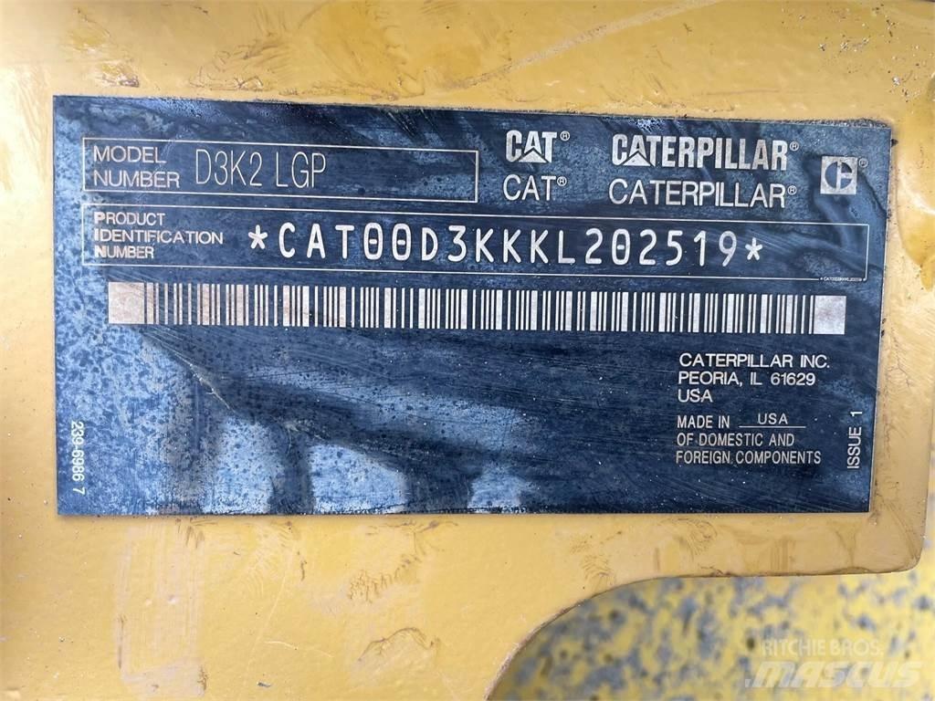 CAT D3K2 LGP Dozer cingolati