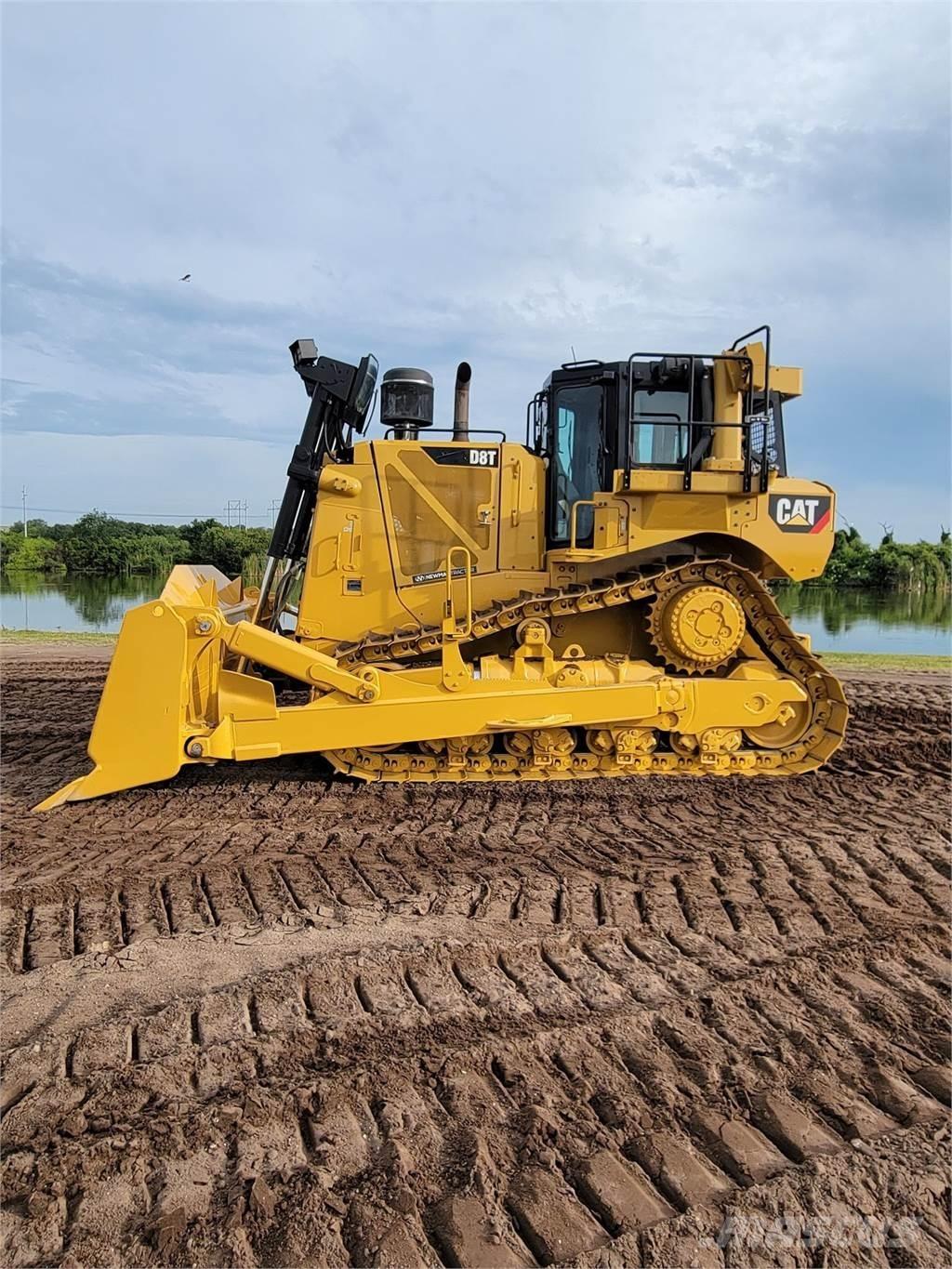 CAT D8T Dozer cingolati