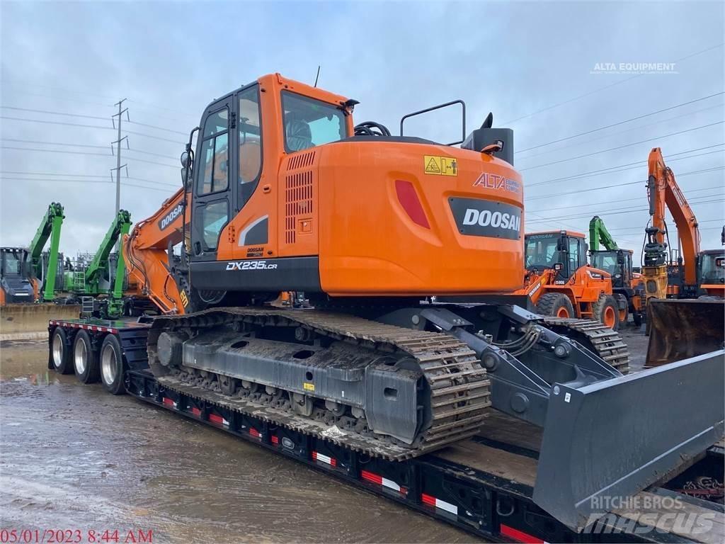 Develon DX235 LCR-5 Escavatori cingolati