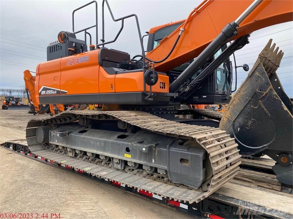 Develon DX255 LC-7 Escavatori cingolati