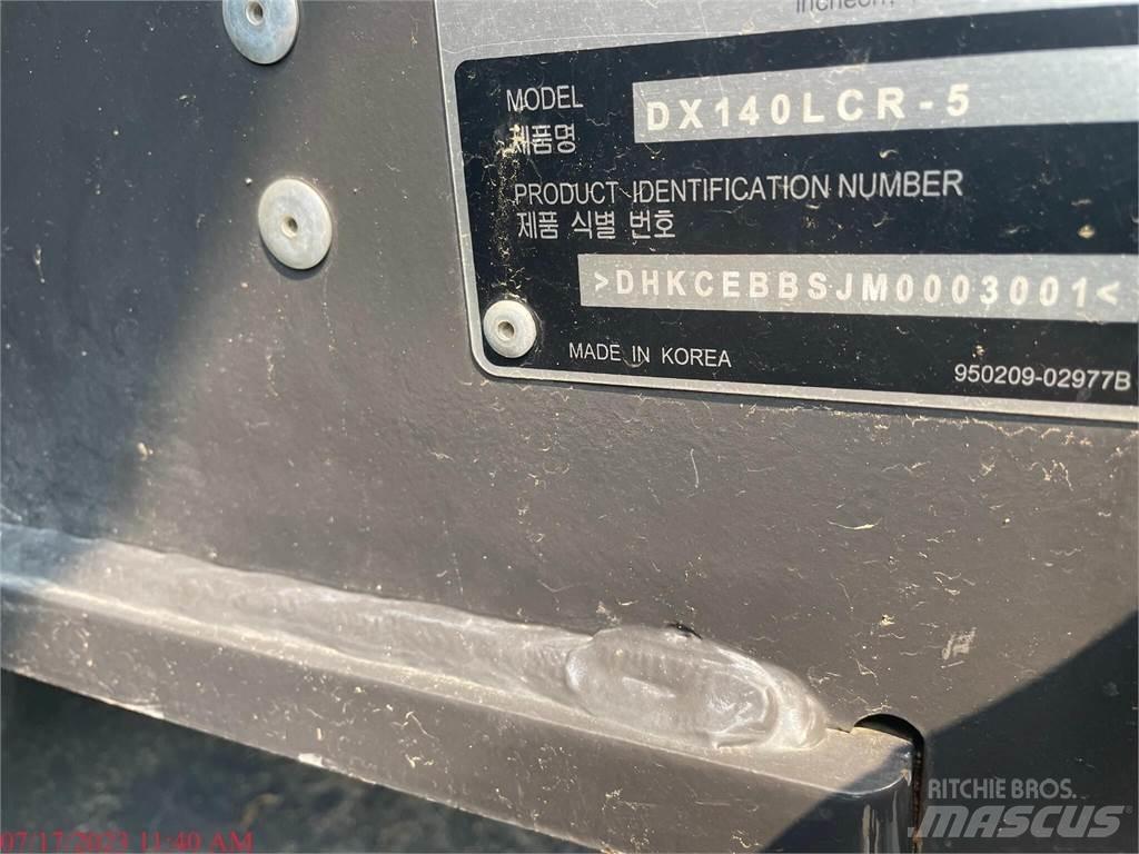 Doosan DX140 LC-5 Escavatori cingolati