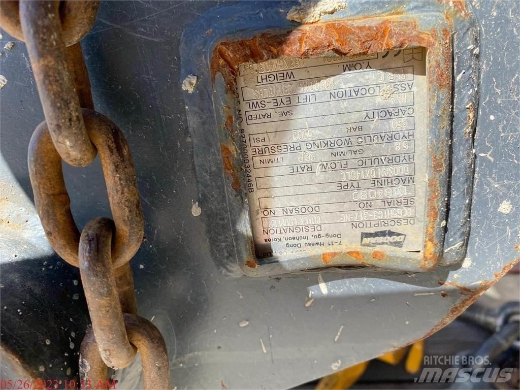 Doosan DX140 LCR-5 Escavatori cingolati