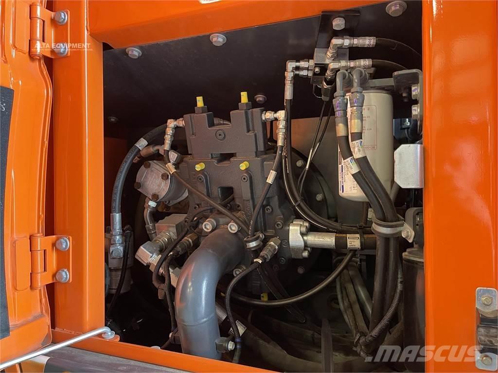 Doosan DX140W-5 Escavatori gommati