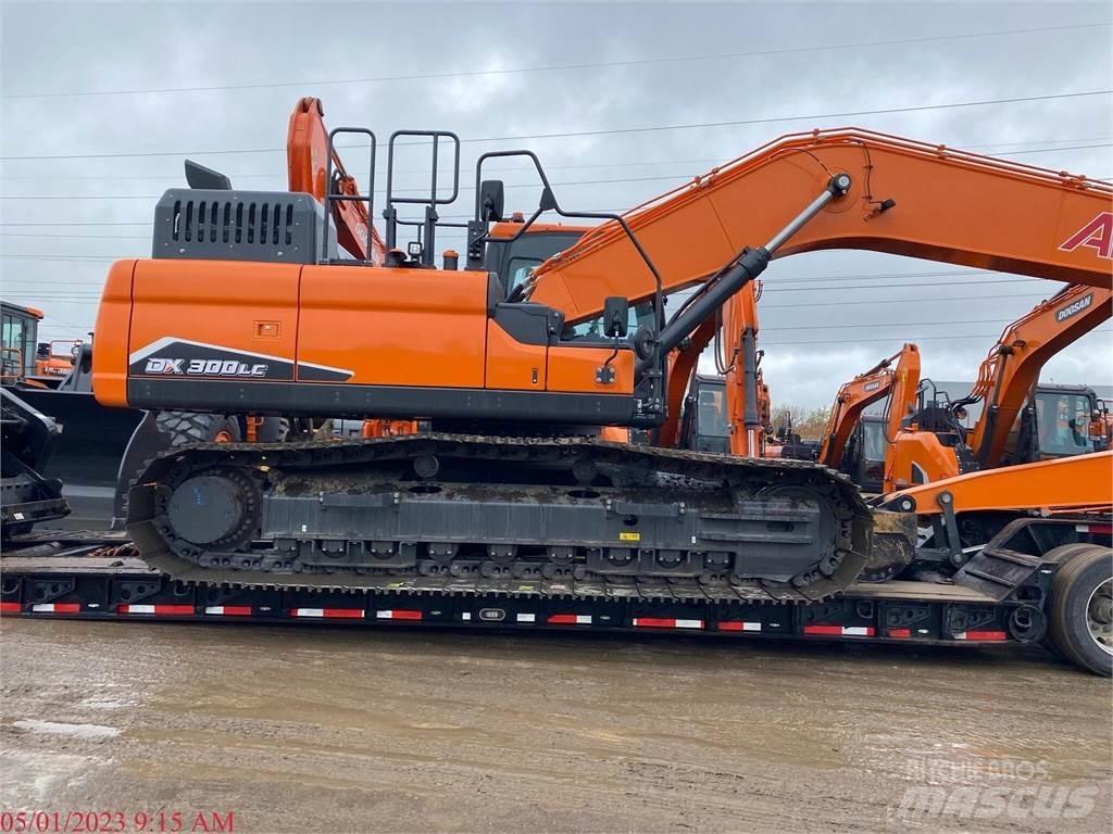 Doosan DX300 LC Escavatori cingolati