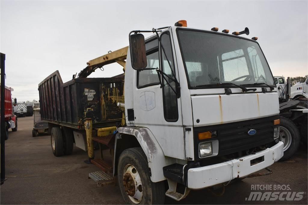 Ford CF8000 Autogru