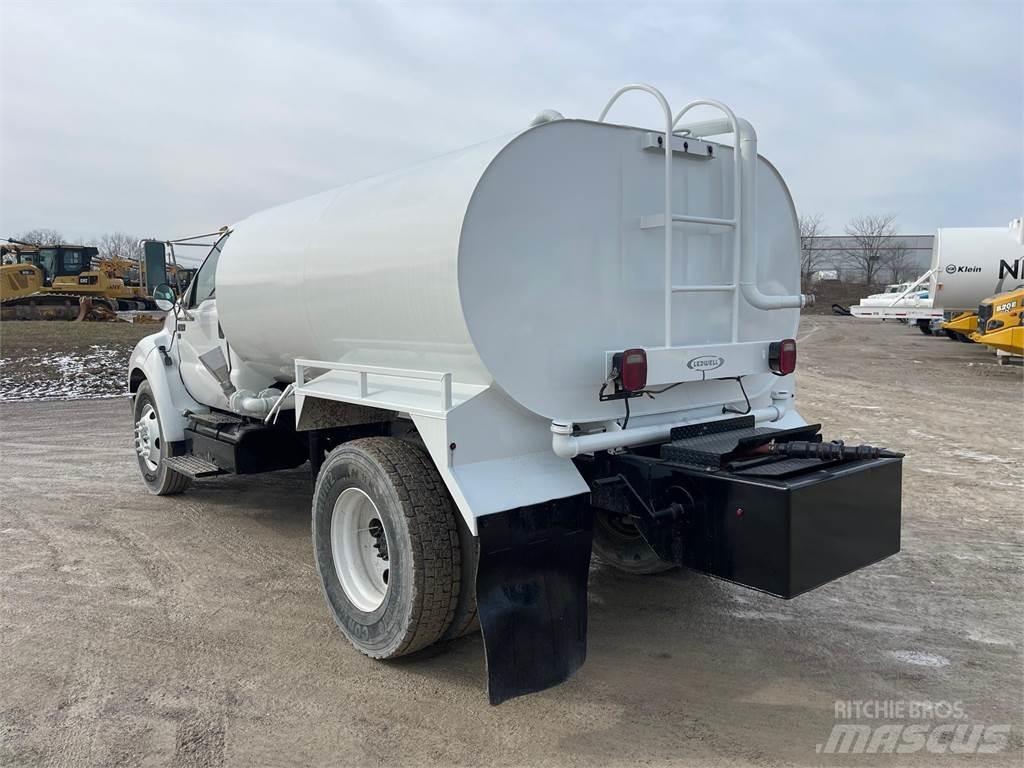 Ford F650 Autocisterne