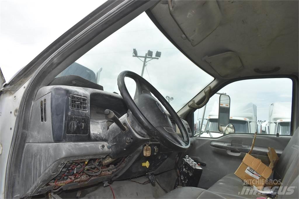 Ford F750 Cisterna