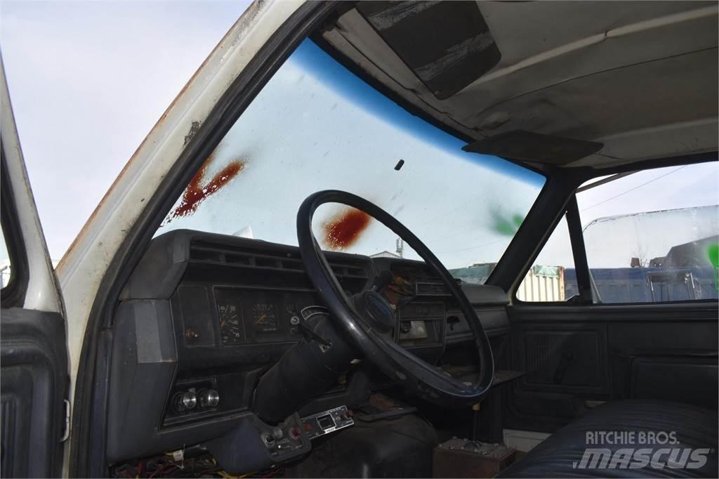 Ford F900 Camion ribaltabili