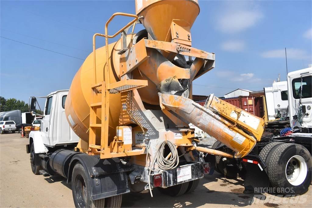 Ford LN7000 Betoniere