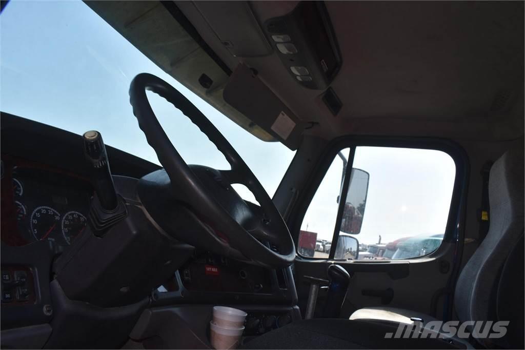 Freightliner 114SD Camion ribaltabili