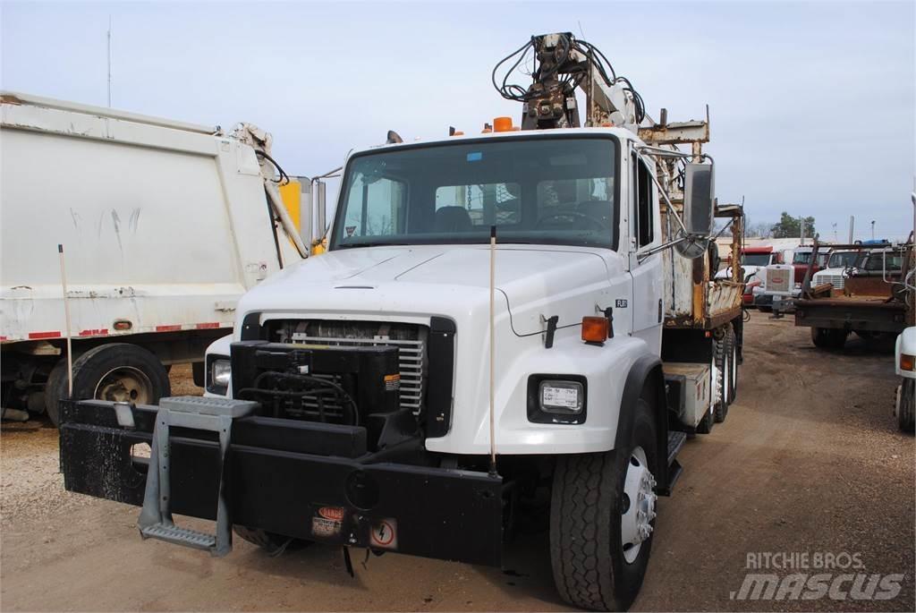 Freightliner FL80 Autogru