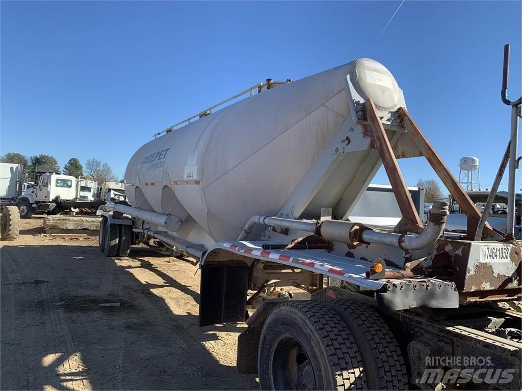Fruehauf  Rimorchi cisterna