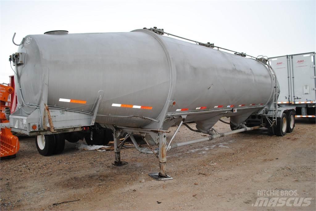 Fruehauf  Rimorchi cisterna