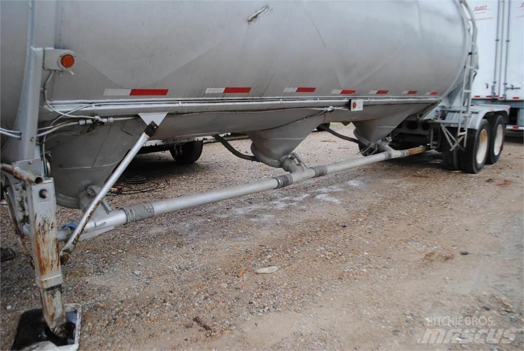 Fruehauf  Rimorchi cisterna